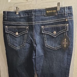 Paisley Sky Dark Wash Jeans with White Contrast Stitching Size 18